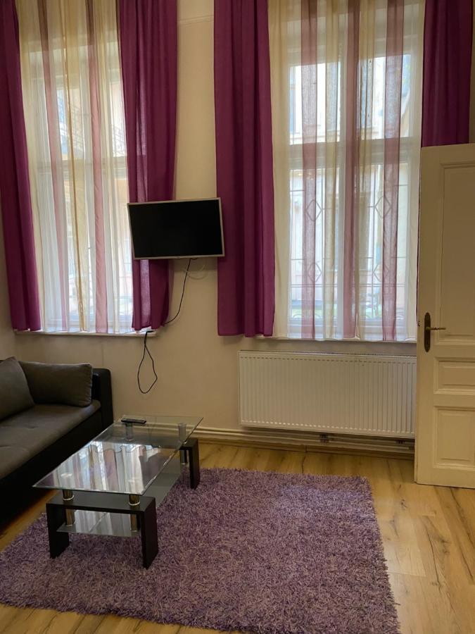Mandy Apartments Budapest Exteriör bild